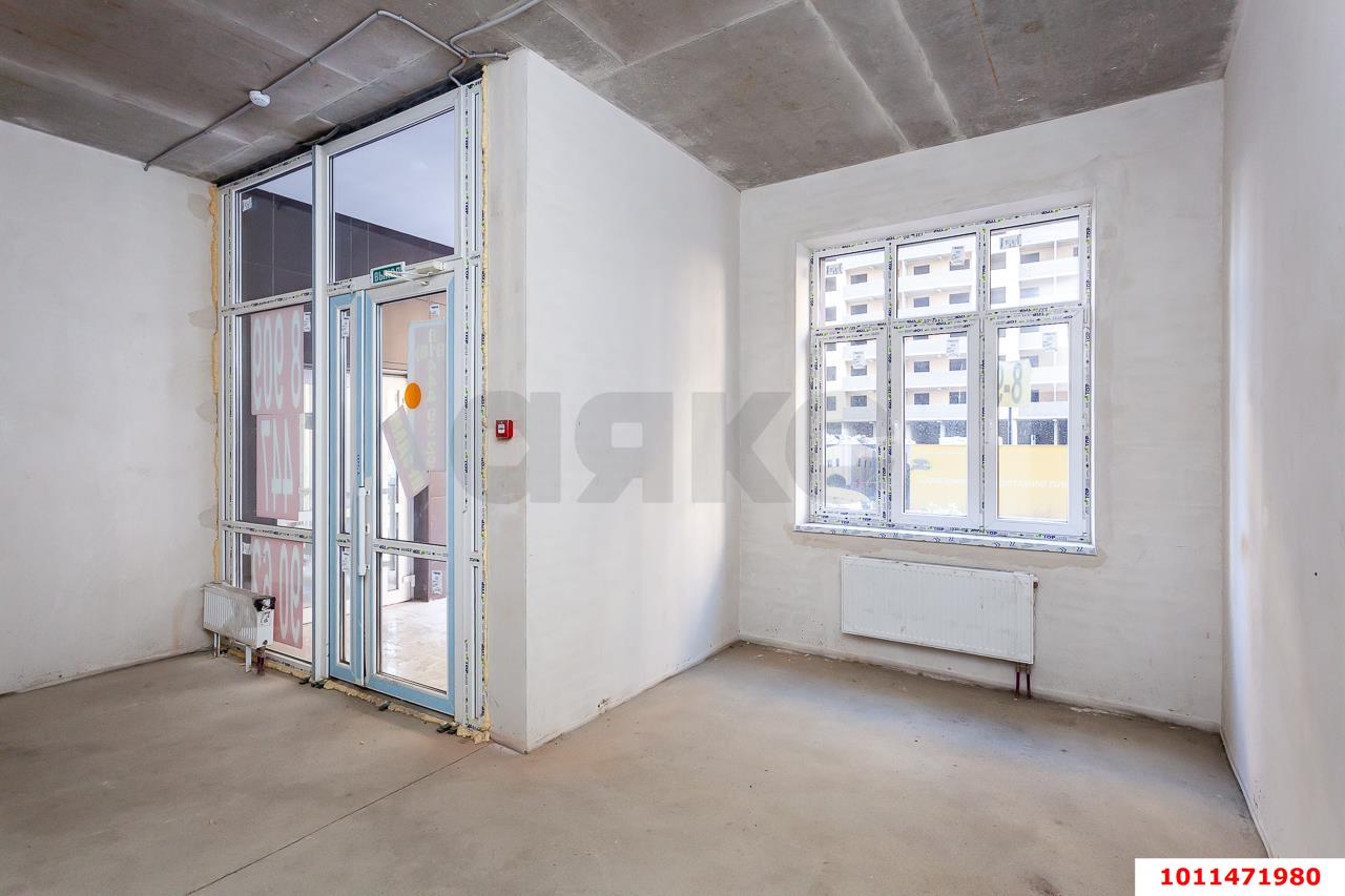 Фото №11: Коммерция 30 м² - Краснодар, Прикубанский внутригородской округ, Завод Радиоизмерительных Приборов, жилой комплекс Лучший, мкр. имени Петра Метальникова, ул. Петра Метальникова, 38