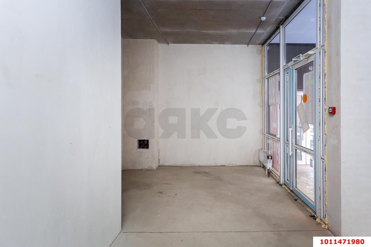 Фото №12: Коммерция 30 м² - Краснодар, Прикубанский внутригородской округ, Завод Радиоизмерительных Приборов, жилой комплекс Лучший, мкр. имени Петра Метальникова, ул. Петра Метальникова, 38