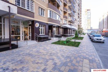 Фото №1: Торговое помещение 31 м² - Краснодар, мкр. имени Петра Метальникова, ул. Петра Метальникова, 38