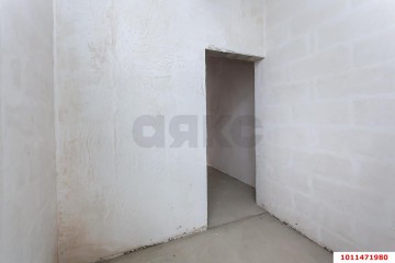 Фото №3: Торговое помещение 31 м² - Краснодар, мкр. имени Петра Метальникова, ул. Петра Метальникова, 38