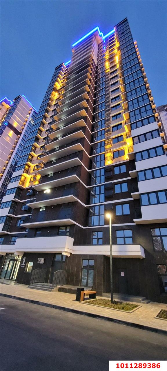 Фото №1: 1-комнатная квартира 38 м² - Краснодар, Карасунский внутригородской округ, мкр. Почтовый, ул. имени Валерия Гассия, 3