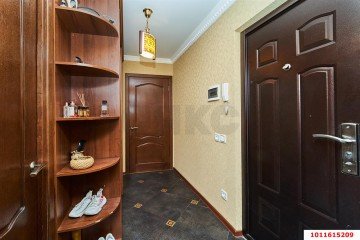 Фото №1: 3-комнатная квартира 60 м² - Краснодар, мкр. Западный внутригородской округ, ул. Бабушкина, 281/2