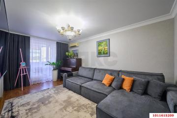 Фото №1: 3-комнатная квартира 70 м² - Краснодар, мкр. Западный внутригородской округ, ул. Бабушкина, 281/2