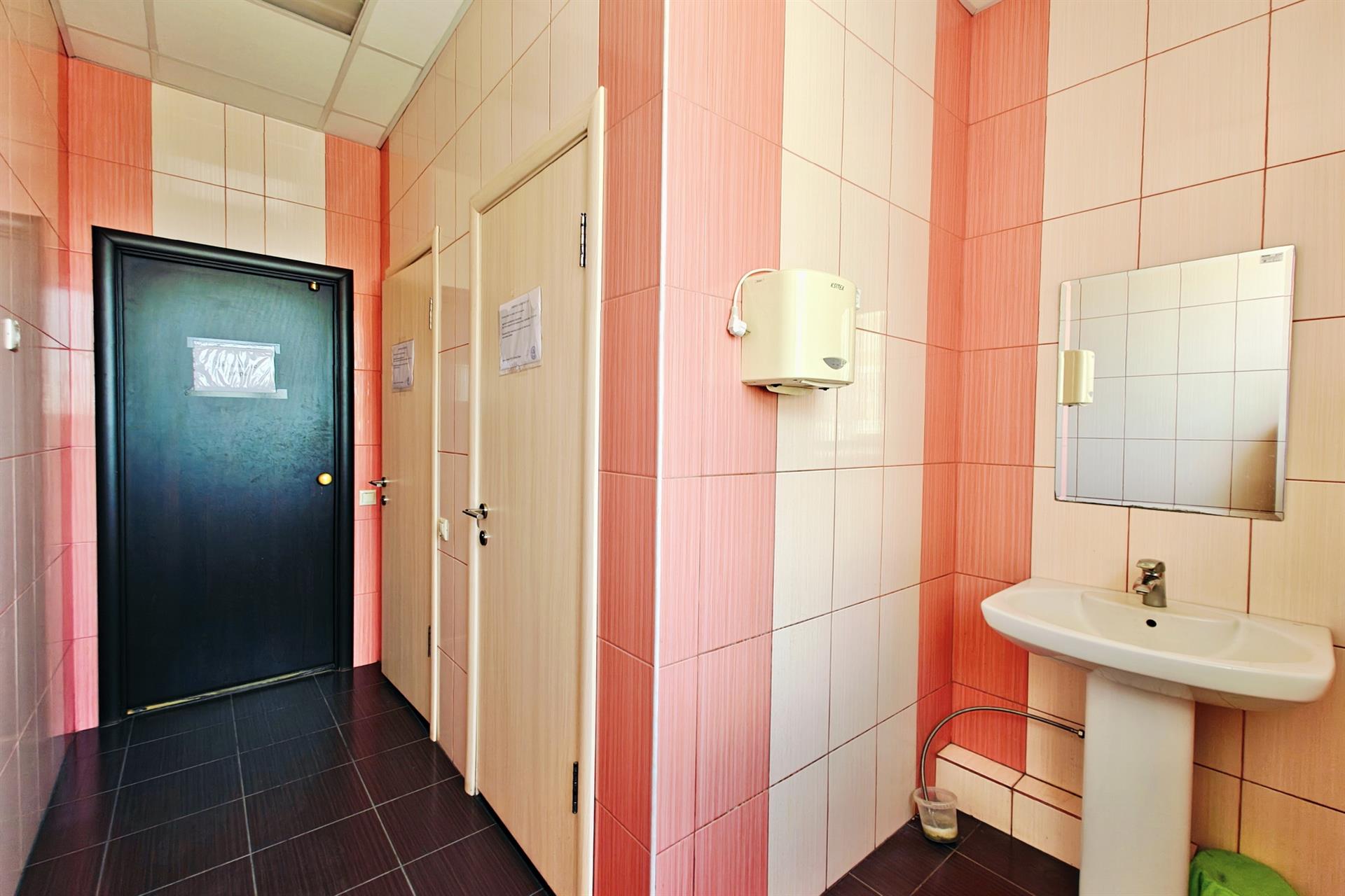 Фото №19: Коммерция 1300 м² - Краснодар, Карасунский внутригородской округ, мкр. Хлопчато-бумажный Комбинат, ул. Уральская, 81/1