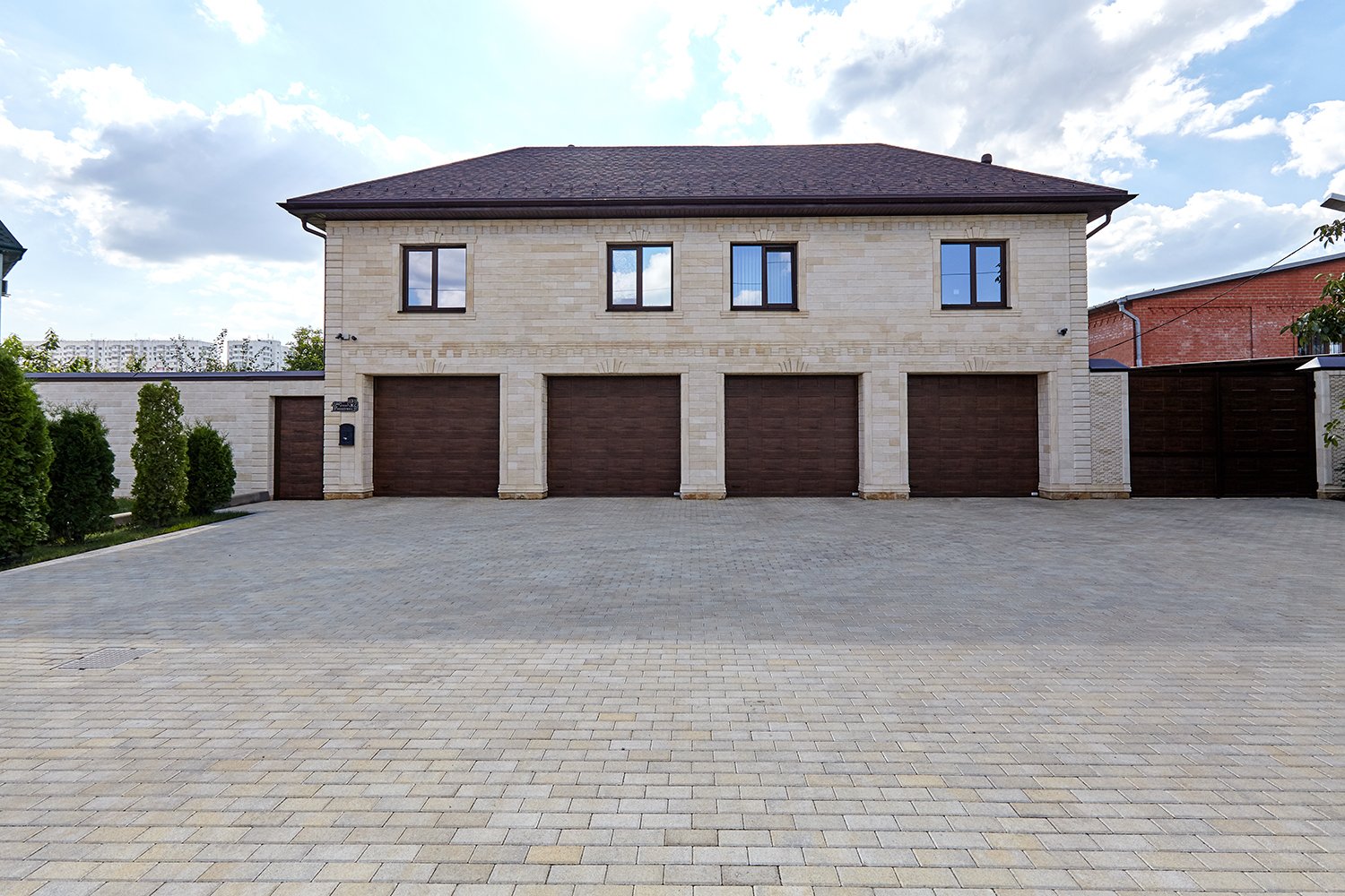 Фото №17: Дом 566 м² + 20.19 сот. - Краснодар, Прикубанский внутригородской округ, мкр. Музыкальный, ул. Солнечная, 51